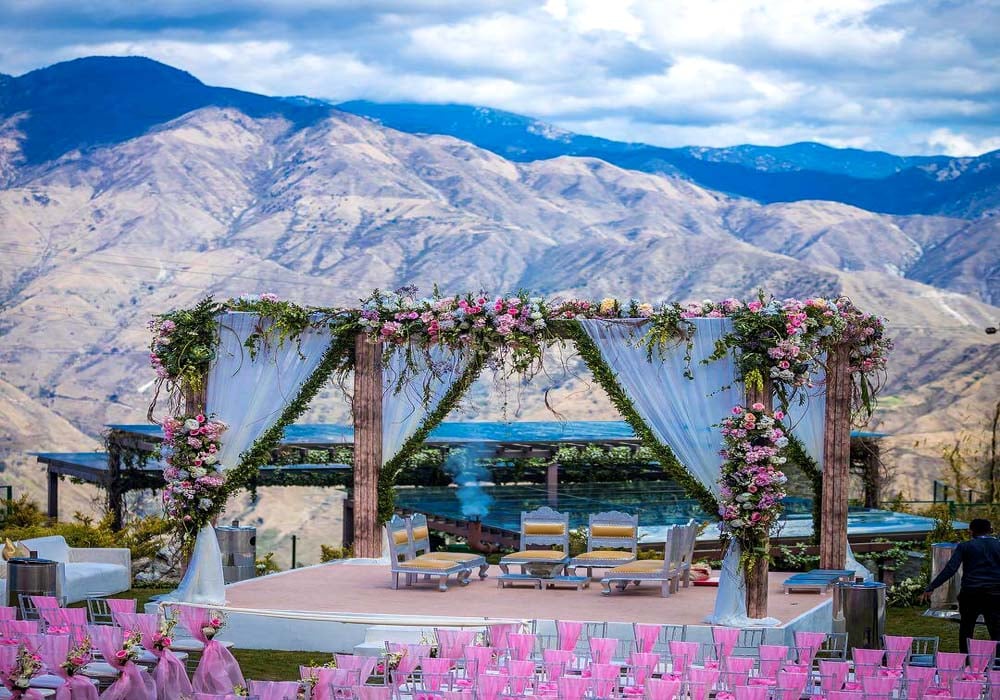 Shimla – A Dreamy Hill Station Wedding in the Lap of the Himalayas